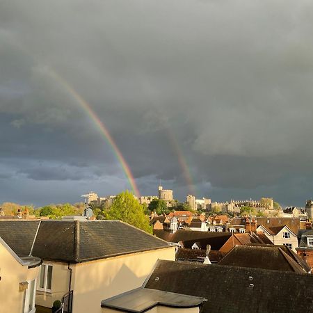 Top Floor En-Suite Double Bedrooms With Great View Of Windsor Castle & Free Parking Dış mekan fotoğraf