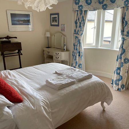Top Floor En-Suite Double Bedrooms With Great View Of Windsor Castle & Free Parking Dış mekan fotoğraf