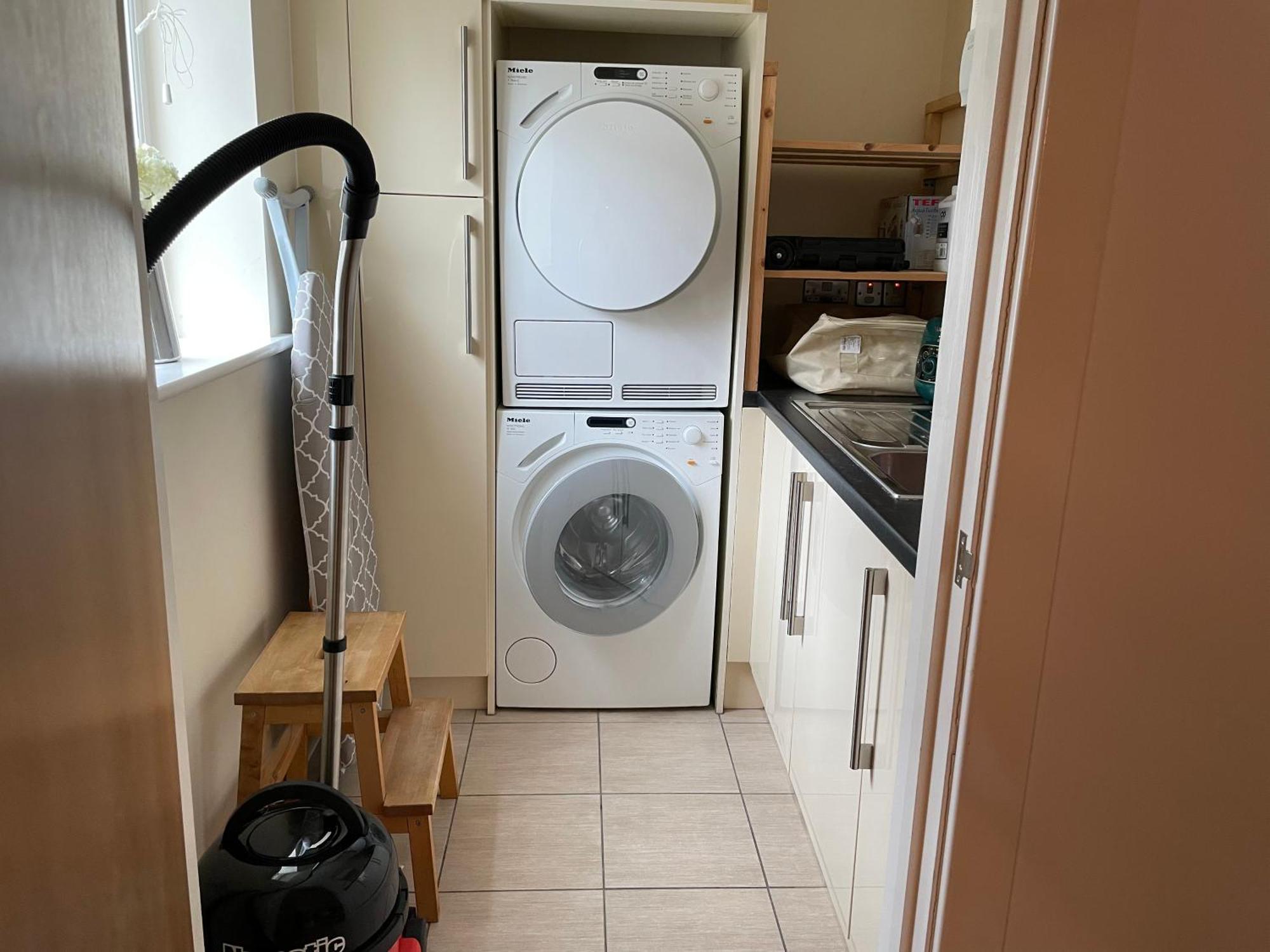 Top Floor En-Suite Double Bedrooms With Great View Of Windsor Castle & Free Parking Dış mekan fotoğraf