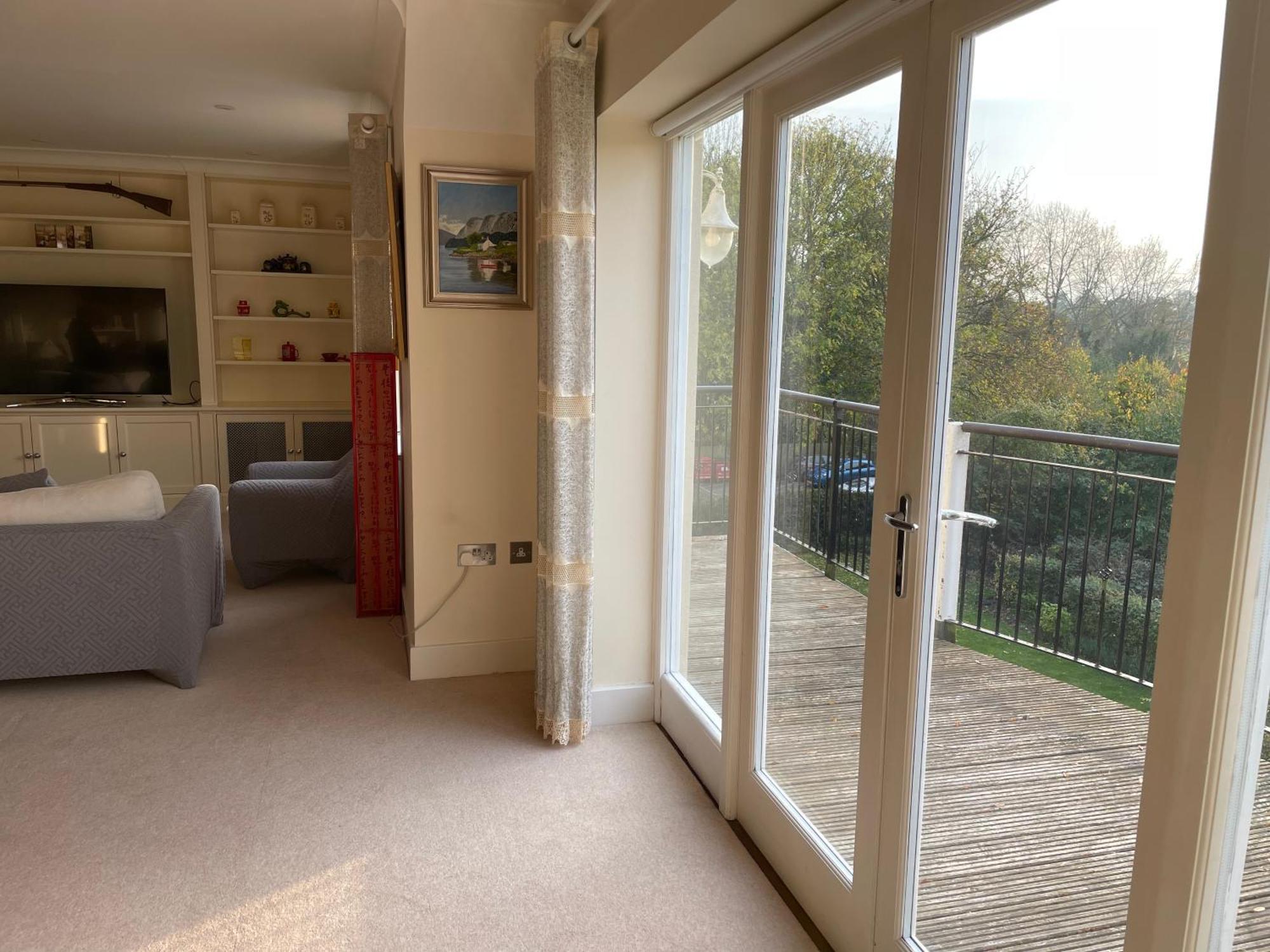 Top Floor En-Suite Double Bedrooms With Great View Of Windsor Castle & Free Parking Dış mekan fotoğraf