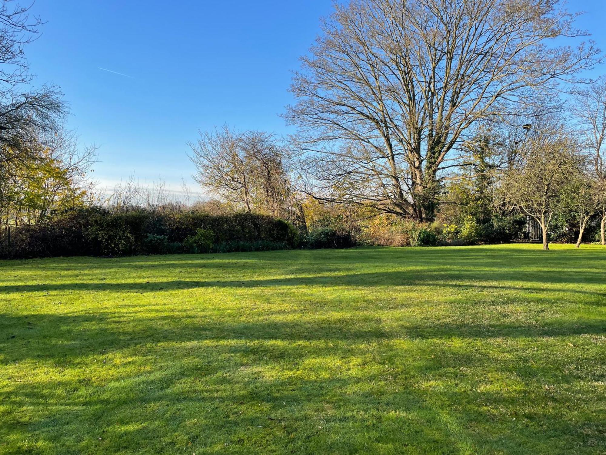 Top Floor En-Suite Double Bedrooms With Great View Of Windsor Castle & Free Parking Dış mekan fotoğraf